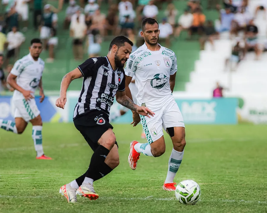 Sousa 1 x 2 Botafogo-PB