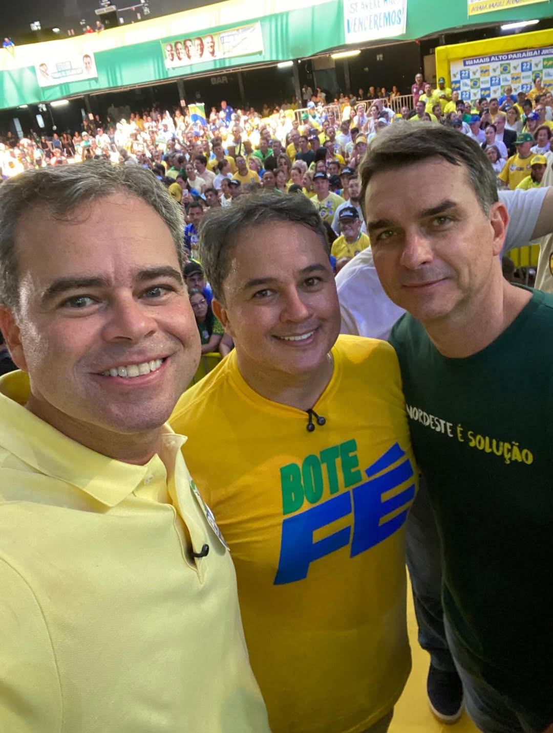 Efraim Morais - George Morais - Flávio Bolsonaro