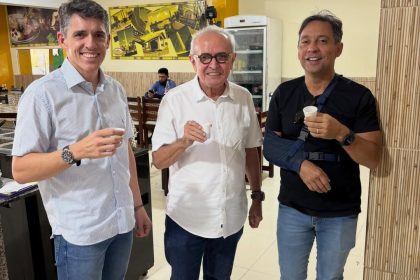 Tovar, Cícero e Romero