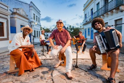 Mestrinho e João Gomes no projeto Dominguinho estarão no São João de CG
