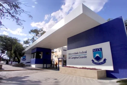 Fachada da UFCG