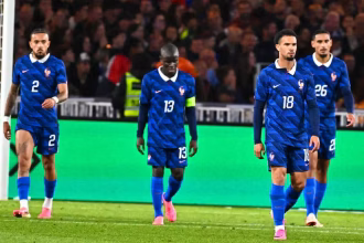 França perde para Costa do Marfim em amistoso para a Copa do Mundo .webp