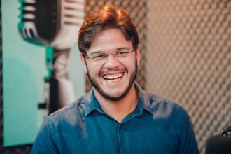 Bruno anuncia homenagem a Ariano Suassuna no Maior São João do Mundo em 2027