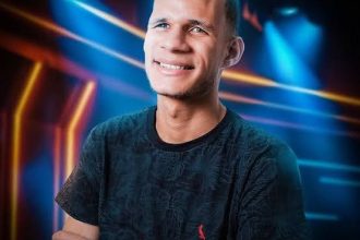 Eduardinho no Maior São Joào do Mundo